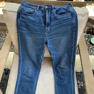 American Eagle Mom Jeans